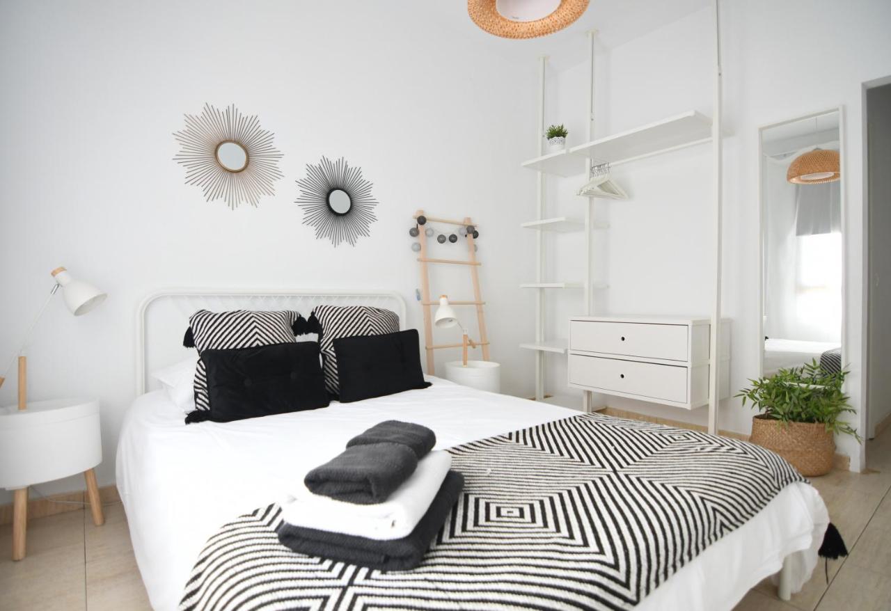 Apartment Near The Beach -3Bed -2Bath -Wifi Las Palmas de Gran Canária Exterior foto