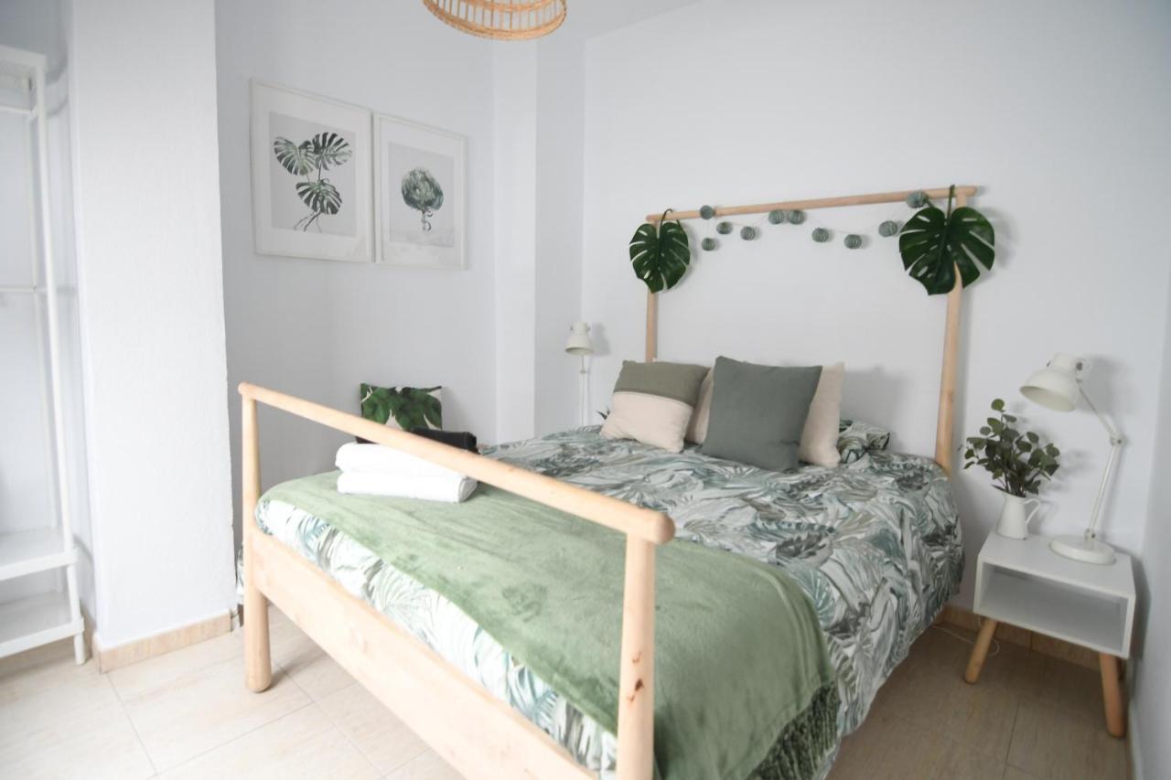 Apartment Near The Beach -3Bed -2Bath -Wifi Las Palmas de Gran Canária Exterior foto